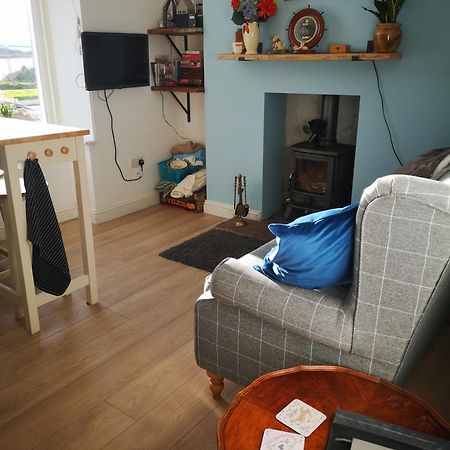 Apartmán Beside The Bay Millport Pokoj fotografie